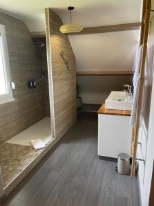 B&B / Chambres d'hotes La Villa Sequoia : photos des chambres