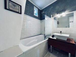 Une bulle en champagne T3 hyper centre avec balcon