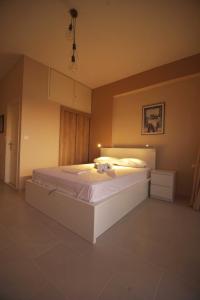 The house in front of the sea