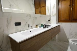 Elegant Prefetti Home