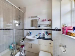 Silverstone GP Private House Central Towcester