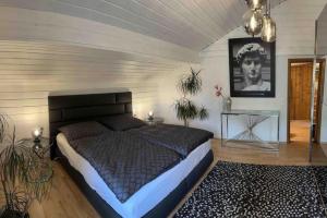 Haus Schmidhuber Ferienwohnung 4 mit Balkon und Bergblick