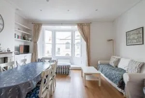 Beken House - East Cowes