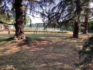 Villas Unique outbuildings of a medieval Loire castle : photos des chambres