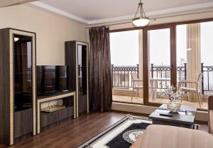 Elegant 1BR Apartment with Balcony in Argisht Palace by Flat Mаnаger