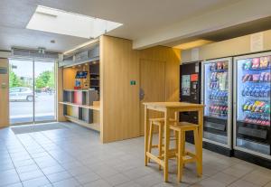 Hotels B&B HOTEL Marne-la-Vallee Bussy-Saint-Georges : photos des chambres