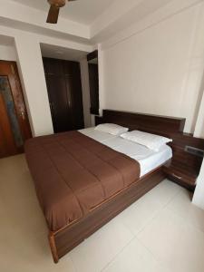 Spacious Garden Facing 2 BHK in Sanpada 5 mins from DY Patil Stadium