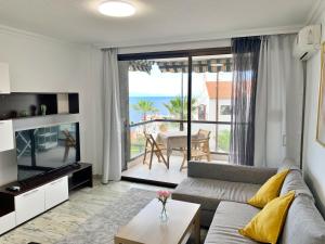 Sunset Bay Apartment