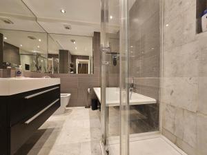 Luxury 2 Bedroom Apartment