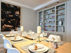 Luxury 2 Bedroom Apartment