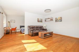 ᴄᴏʜᴏsᴛ I City Centre Apt With River View