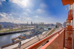 ᴄᴏʜᴏsᴛ I City Centre Apt With River View