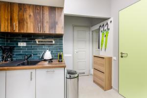 Downtown Apartment House Green