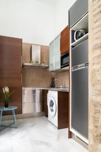 Unika Homes Hombre de Piedra