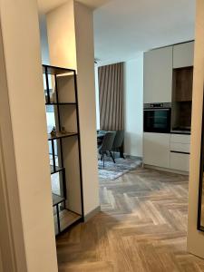 Lana Apartments
