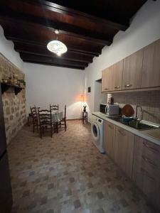 Zoe House-Old Town