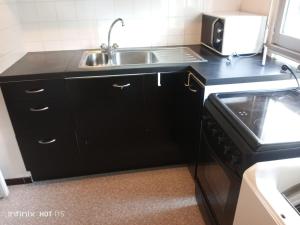 Appartements Grand Studio 25 min Paris Porte Maillot : photos des chambres