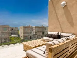 Luxurious Loft, Pool View - 塔姆拉赫特乌兹达尔