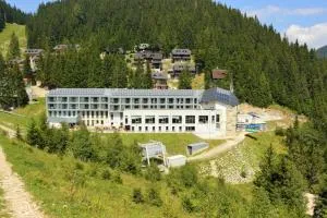 Wellness Hotel Montis - موزيريه