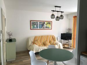 Grand Studio Bis, Terrasse, Parking, Proche Plage - FR-1-258-229