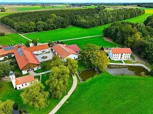 Gästehaus Eicherhof - Moosburg an der Isar