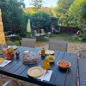 B&B / Chambres d'hotes chambre dans ferme provencale : photos des chambres
