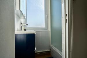 Appartements Elegant T2, charmant, : photos des chambres