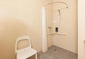 Hotels B&B HOTEL Mont-de-Marsan : Chambre Double - Accessible aux Personnes à Mobilité Réduite 
