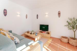 Seabreeze Duplex – Beach & Terrace