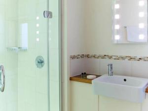 Cropton Forest Cabins - Forest Holidays