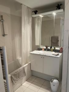 Studio centre Cannes, piscine, climatisation