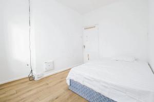 Maisonette at 66 Groveway