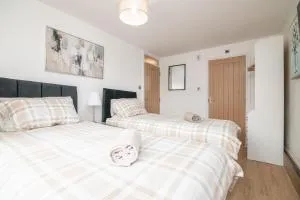 Luxury Apt with 2 bathrooms n Free Parking - 西布罗姆维奇