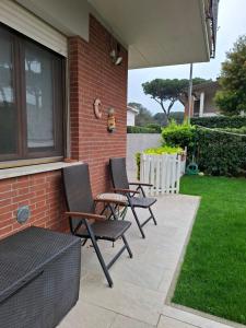 CASA del SOLE APARTMENTS with garden