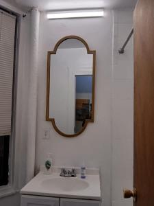 1 Bedroom Cozy unit in Columbus Ave