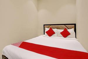 Hotel O NK Grand