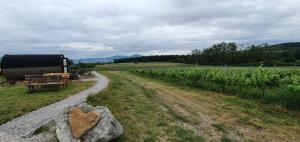 SUDKOVO - Barrel glamping