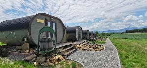 SUDKOVO - Barrel glamping