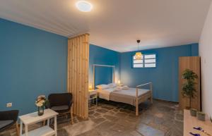 Beachfront Bliss by halu! Spacious vacation house