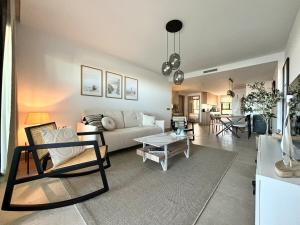 Coastal Elegance Retreat