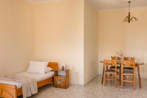 Kallithea Studios & Apartments