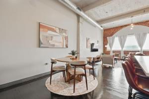 Luxury Penthouse with City Views