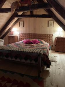 Charmant gîte en pierre sur le chemin de St Jacques de Compostelle