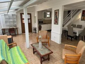 Villa lumineuse au Lamentin - Ducos