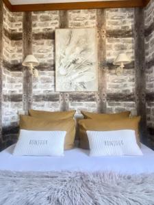 B&B / Chambres d'hotes Le Clos de la Barre- Chambres d'hotes de charme en Normandie-BASLY-Proche plage debarquement : photos des chambres