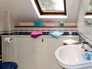 Maisons de vacances Holiday Home Heroult by Interhome : photos des chambres