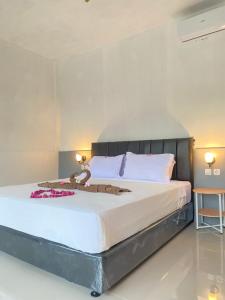 Phòng Giường Đôi Có Phòng Tắm Riêng (Double Room with Private Bathroom)