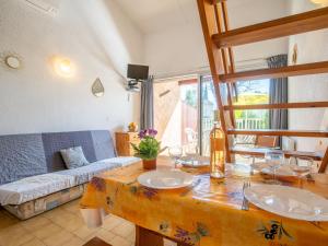 Apartment Le Pin by Interhome