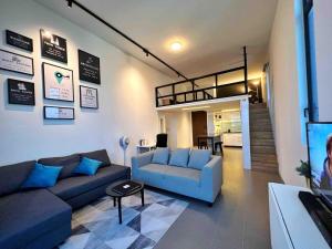 The Establishment Bangsar #26 by Ouki
