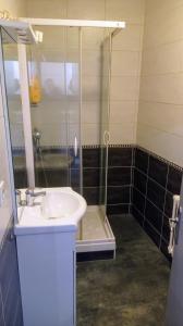 Appartements Les Champs d-Auvergne : photos des chambres